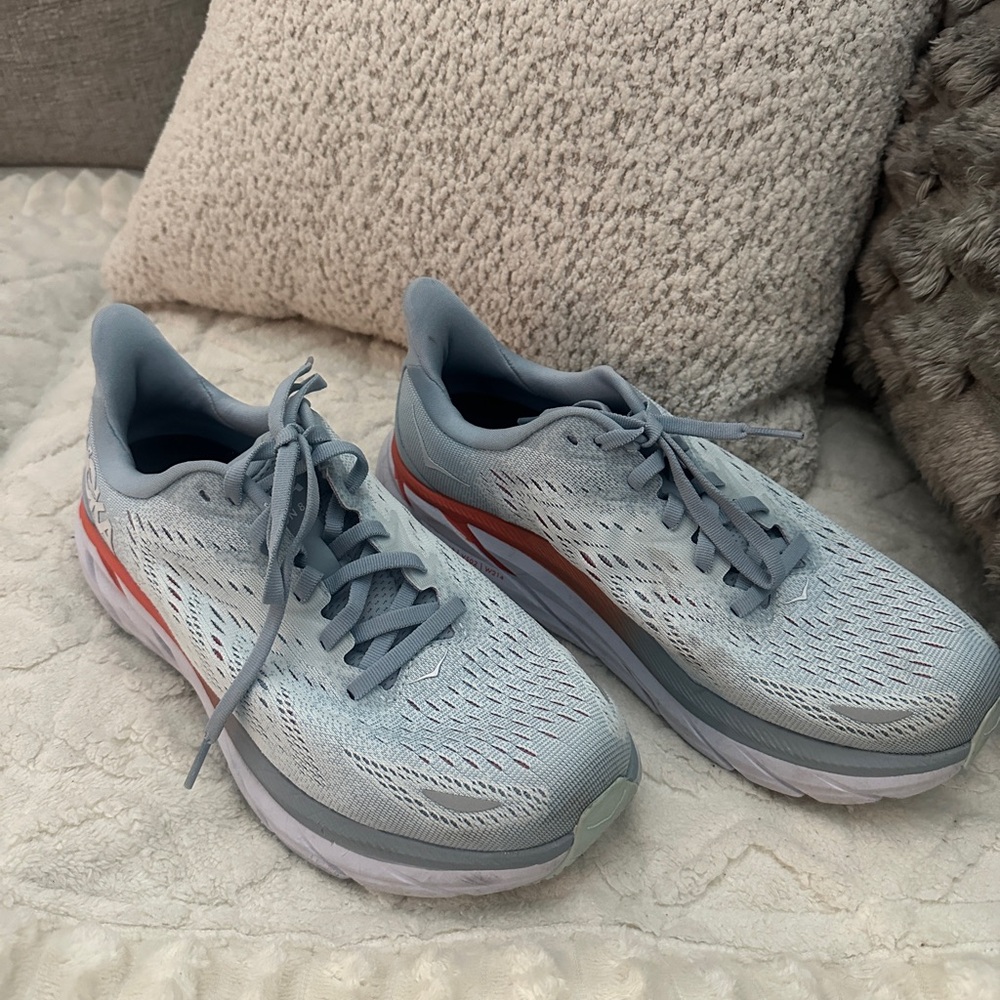 Hoka Women’s 8 Shoes
